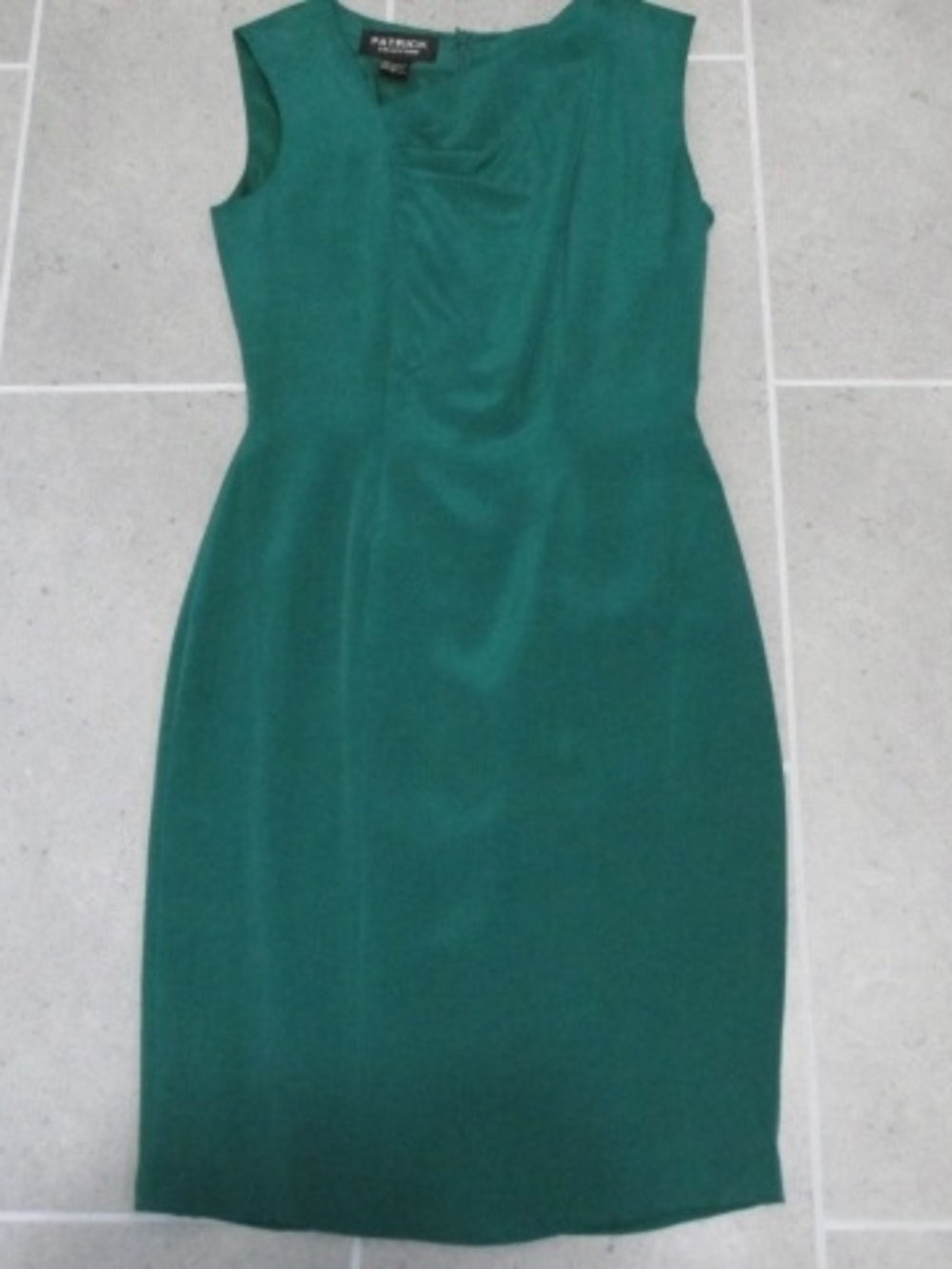 Patrick Collection NWOT Y2K Asymmetrical Teal Silk Dress, Size 4 - Picture 5 of 8